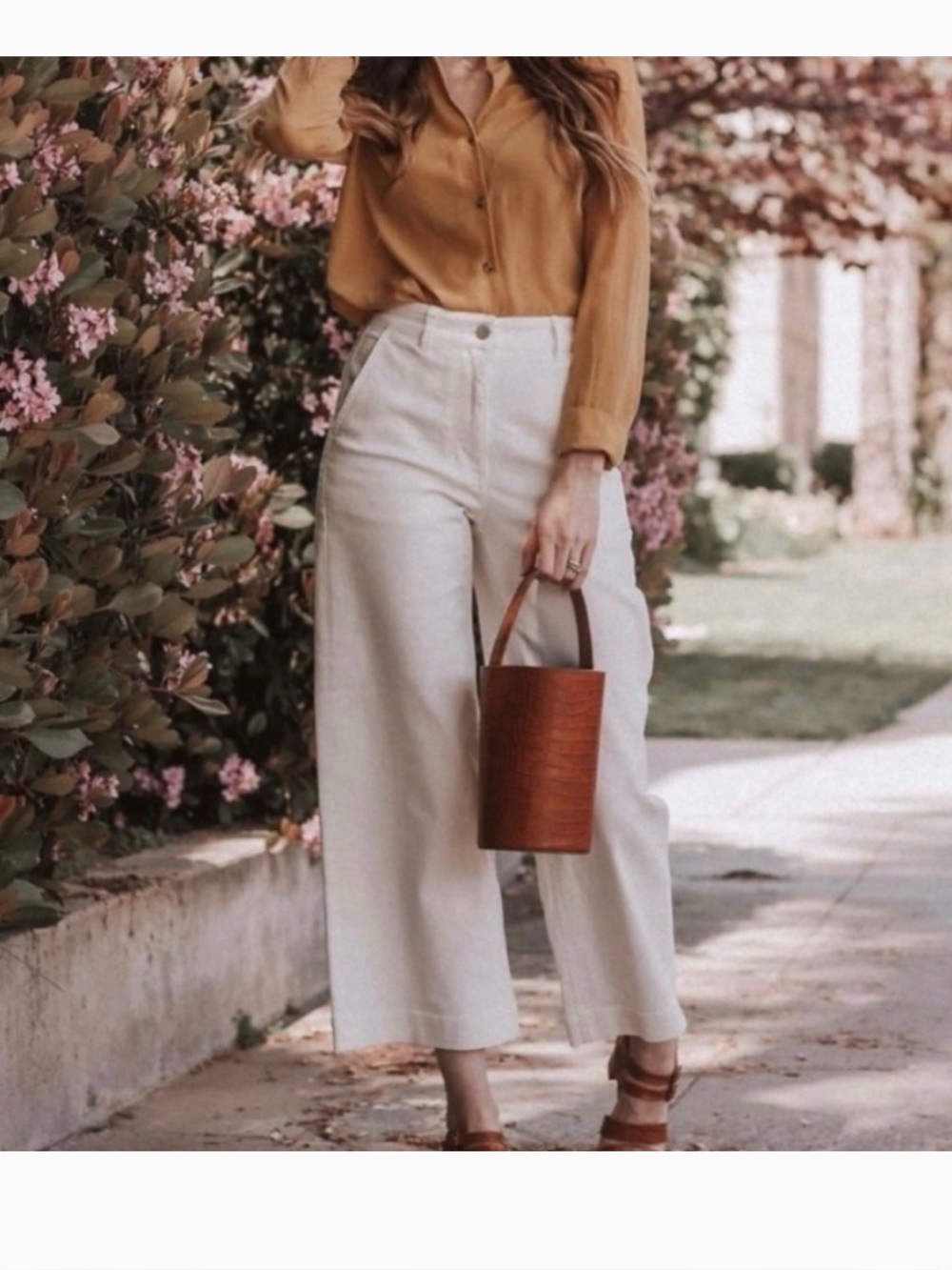 High-Rise Wide Leg Pants